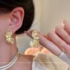 Европейские и американские асимметричные металлические серьги-лепестки женские холодный стиль новые пусеты