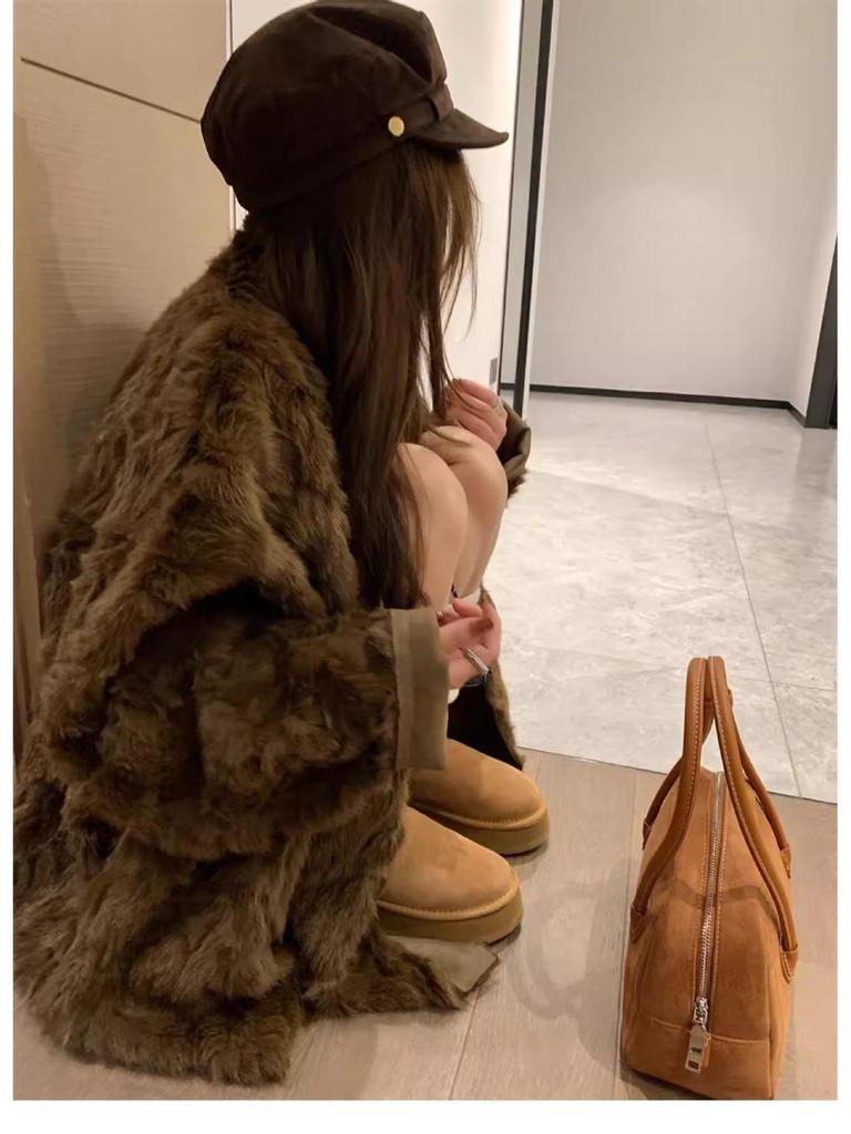 Женское пальто средней длины из искусственного меха норки и замши - Зимнее пальто оверсайз ленивого стиля с крашеными кончиками