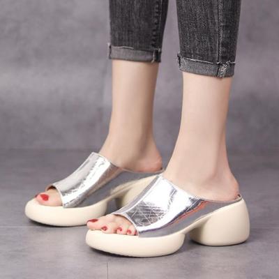 Шлепанцы на танкетке с открытым носком, женские, модные, лето 2025, новые, на толстой подошве, увеличивающие рост, шлепанцы-слайды, повседневные, пляжные, полушлепанцы женские