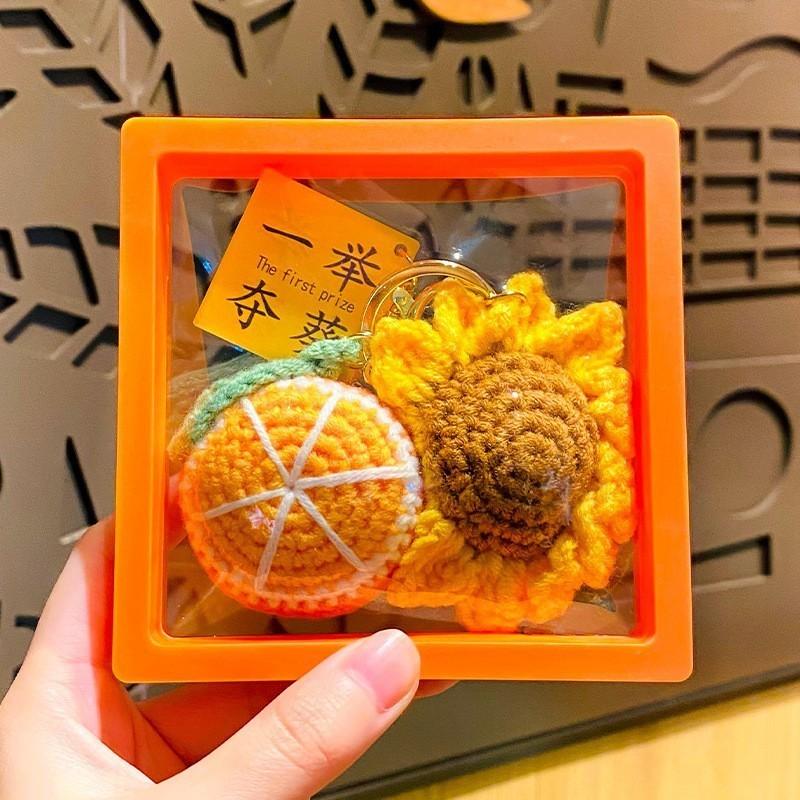 Креативный плюшевый вязаный крючком брелок в виде подсолнуха, очаровательный шарм для сумки, подарок на экзамены