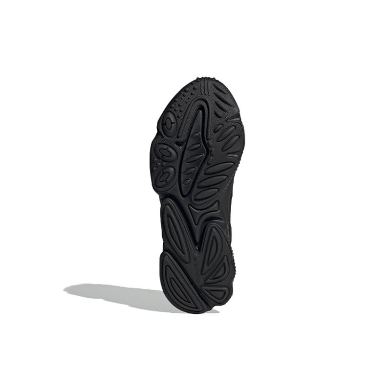 Adidas Низкие массивные кроссовки EE6999