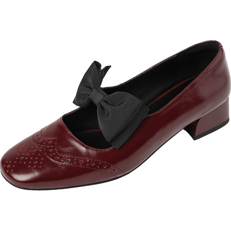 Fashion New Spring/summer Cow Leather Woman Shoes Round Toe Low Heel Women Pumps Shoes for Women Fashion Brogue Designs Mary Jane Shoes