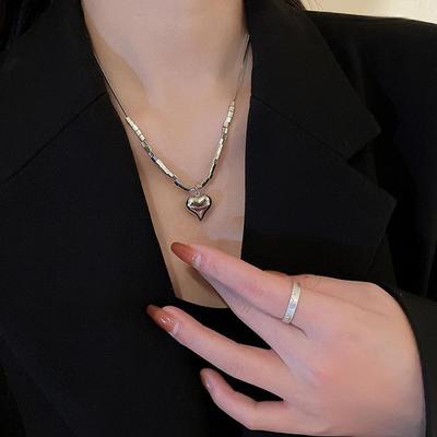 Корейское минималистичное ожерелье Love - ретро-цепочка на ключицу для женщин