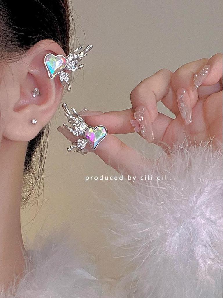 Корейские клипсы для непроколотых ушей – классный дизайн с кисточками и жемчужными бабочками для женщин