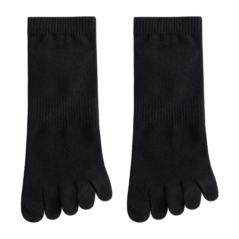 Men's Split-Toe Knee-High Socks - Breathable, Sweat-Wicking, Solid Color, Anti-Athlete's Foot, Ideal for Spring and Autumn Sports.