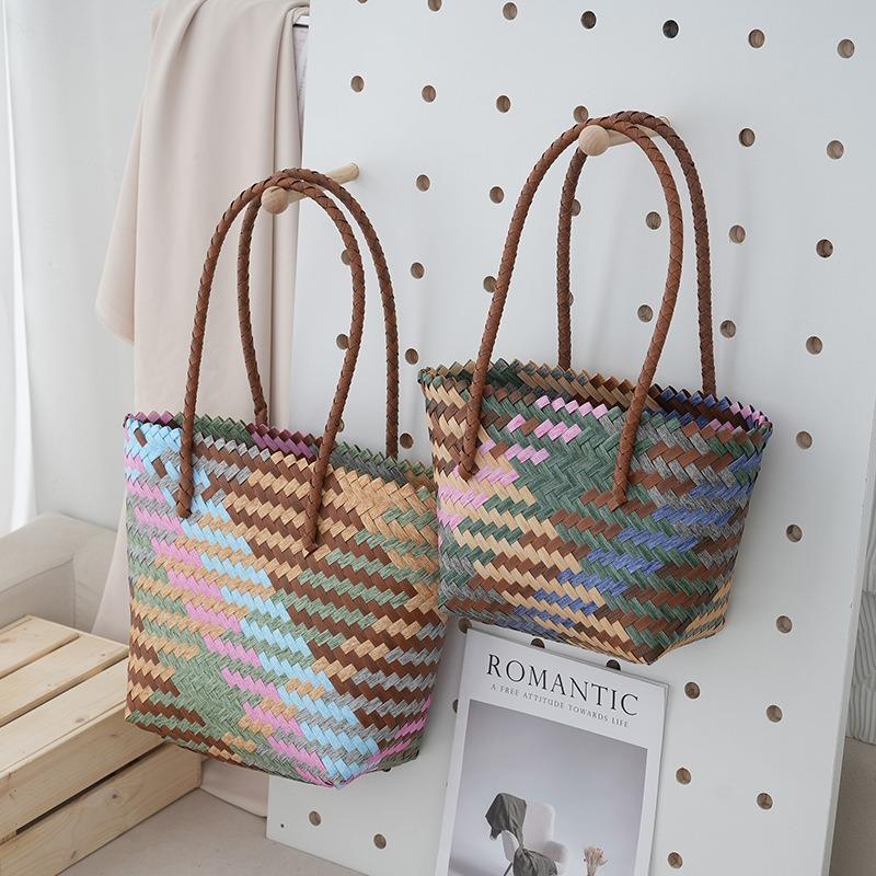 Summer Fresh Mixed Color Handwoven Bag Plastic Woven Shoulder Bag Seaside Vacation Large Capacity Bag Beach Bag