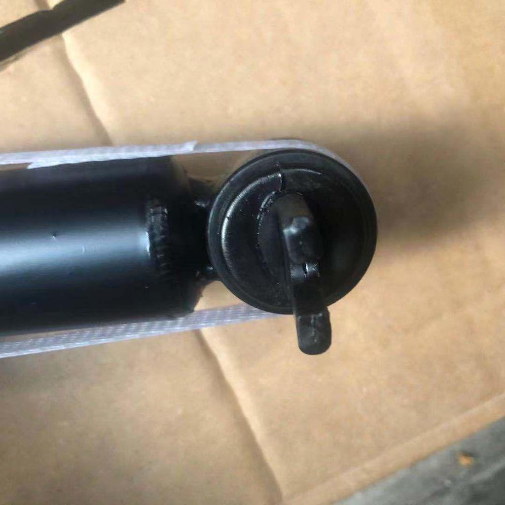 Задний правый амортизатор для HIACE 48531-80820 Автомобильные запчасти