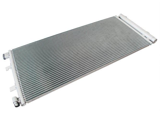 Renault Master III 2010- 2.3 dCi air conditioning condenser