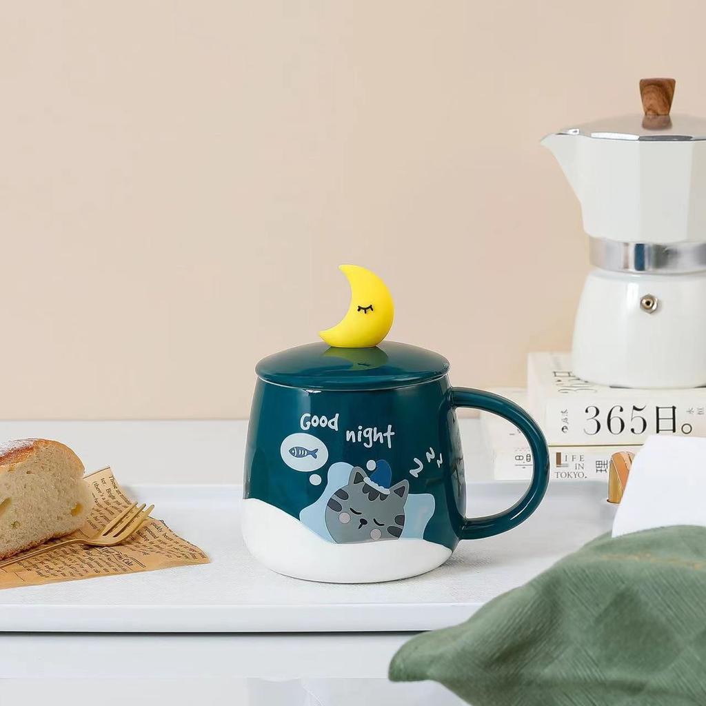Керамическая чашка для воды Милый мультяшный узор с крышкой с лунной ложкой Офисная стеклянная кофейная чашка Высокая термостойкость Бытовое использование