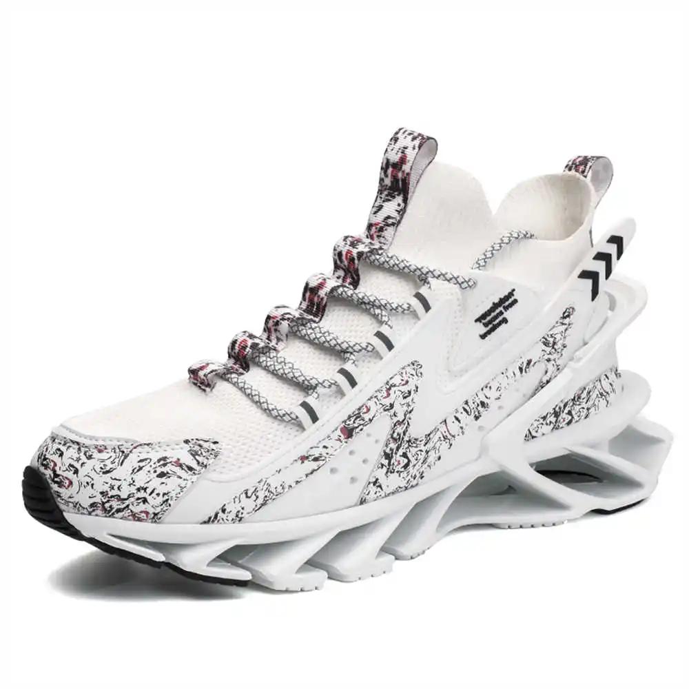 Модные короткие граффити мужские туфли Роскошная обувь Скейтбординг Модные кроссовки Мужские теннисные бренды Спорт Уличная команда Люкс Хит Курорт