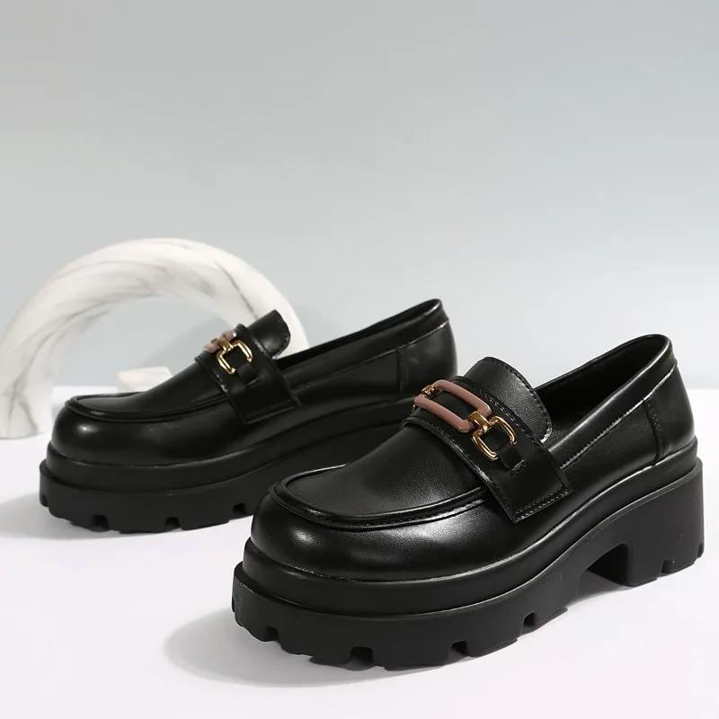 Распродажа женской обуви 2024 года, модные женские туфли-лодочки без застежек, осенние туфли с круглым носком, цепочкой, однотонные туфли на платформе и массивном каблуке, туфли больших размеров