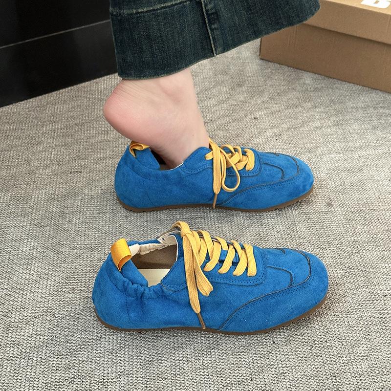 Французские ретро-бордовые туфли женские весна 2025 новые универсальные немецкие кроссовки повседневные бордовые туфли мода Форрест Гамп прилив