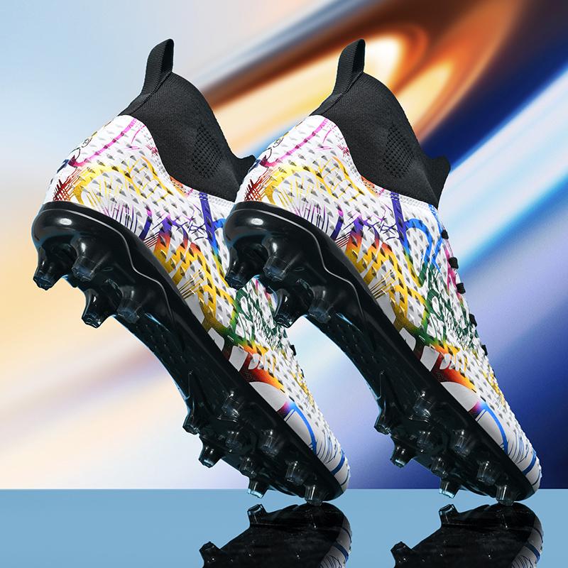 Men Soccer Shoes Kids Football Boots Women Professional Soccer Cleats Antiskid Chaussure Football FG Outdoor Football Shoes