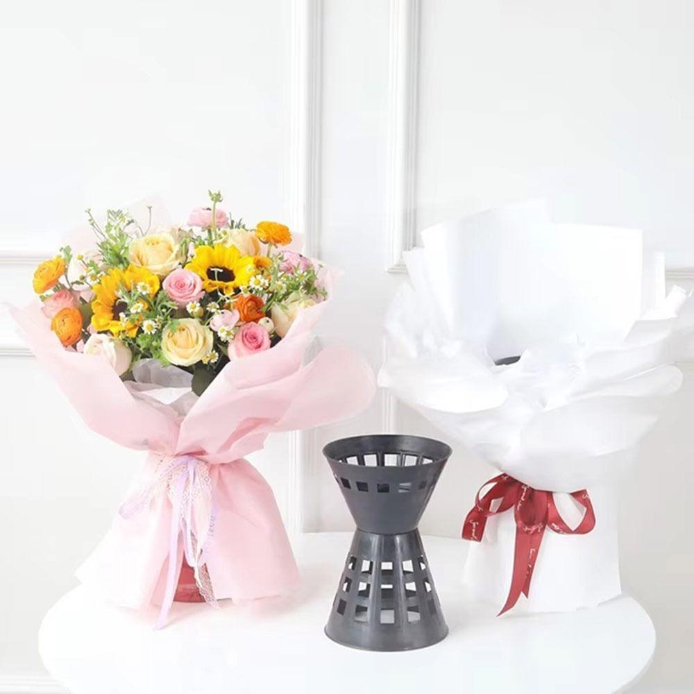 Plastic Flower Bouquet Base Quick Wrap Flower Base Bouquet Wrapping for Flowers Store Party Shop