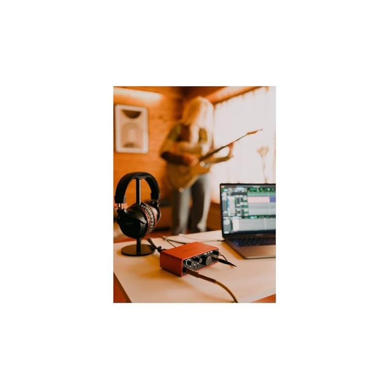 Focusrite Scarlett Solo 4-го поколения USB-аудиоинтерфейс для гитаристов, вокалистов и продюсеров: Высококачественная студийная запись со всеми