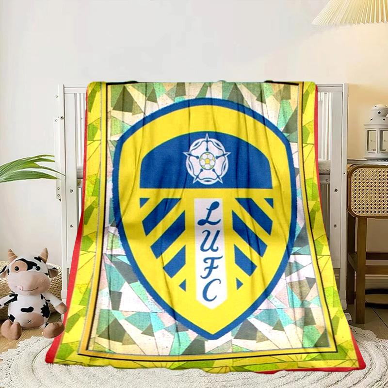 Leeds United Crest Pattern Portable Blanket/Soft Blanket Bedding Blanket Suitable for Travel Camping Living Rooms Offices Sofas Fan Gifts