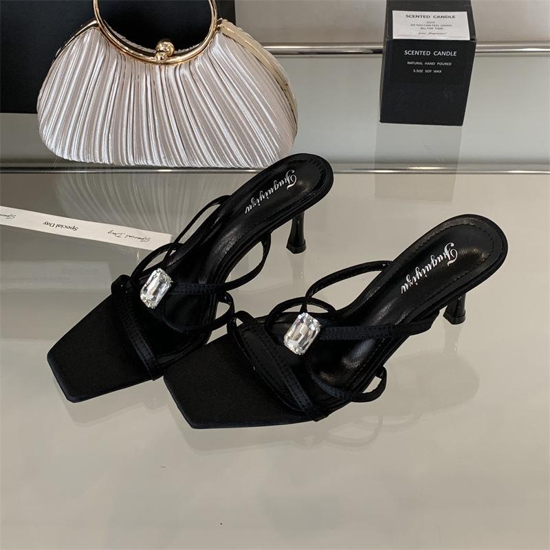2025 summer new rhinestone thin belt sandals summer new square head sexy open toe wear high heeled sandals