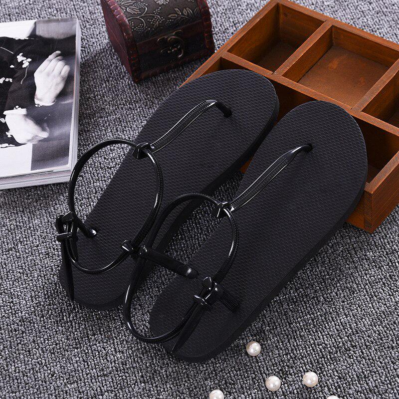 Пляжные женские сандали