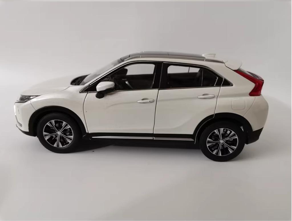 wsdm9 Original Guangzhou Automobile Mitsubishi Yige Car Model Eclipse Cross 1:18 Alloy Simulation Car Model Gift In Stock