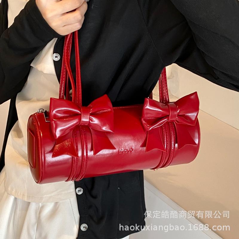 Korean Niche Underarm Bag Women's Summer 2025 New Trendy Fashion Pillow Bag Hand Carry Messenger Bag Red Bag
