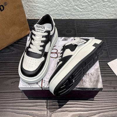 Женская обувь – Кроссовки