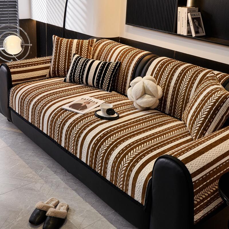 French Light Luxury High-End Chenille High-Count And High-Density Sofa Cushion, All-Season Non-Slip Seat Cushion Cover Cover Cloth Towel