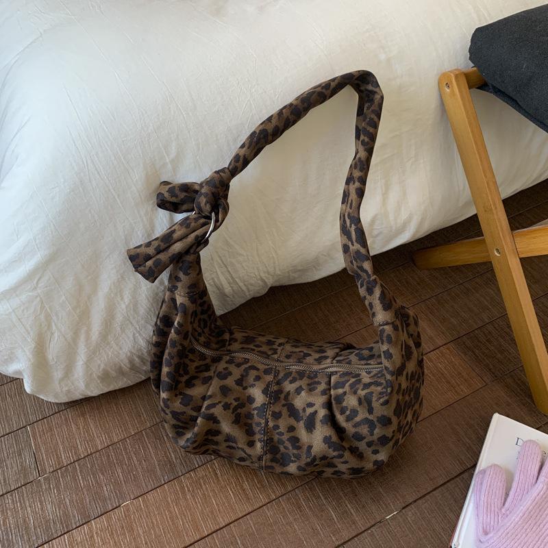 Сумка премиум-текстуры женская большой вместимости 2025 новая повседневная модная ретро на плечо сумка-мессенджер нишевая сумка-пельмень