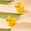 Новые летние простые милые 3D-серьги-подвески в виде желтой утки из мультфильма для женщин, ювелирные изделия, персонализированные креативные украшения для бассейна с животными