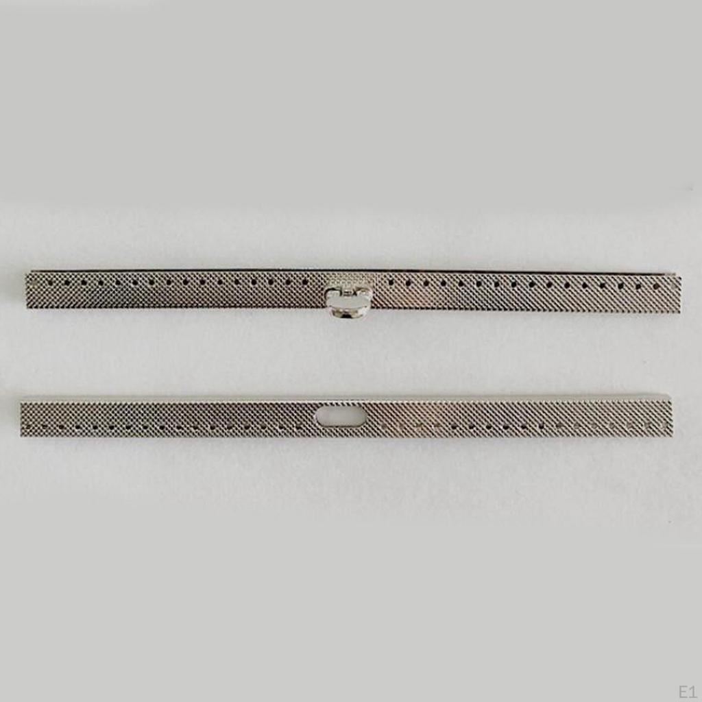 Для кошелька подходят украшения с металлическими ручками ручной работы