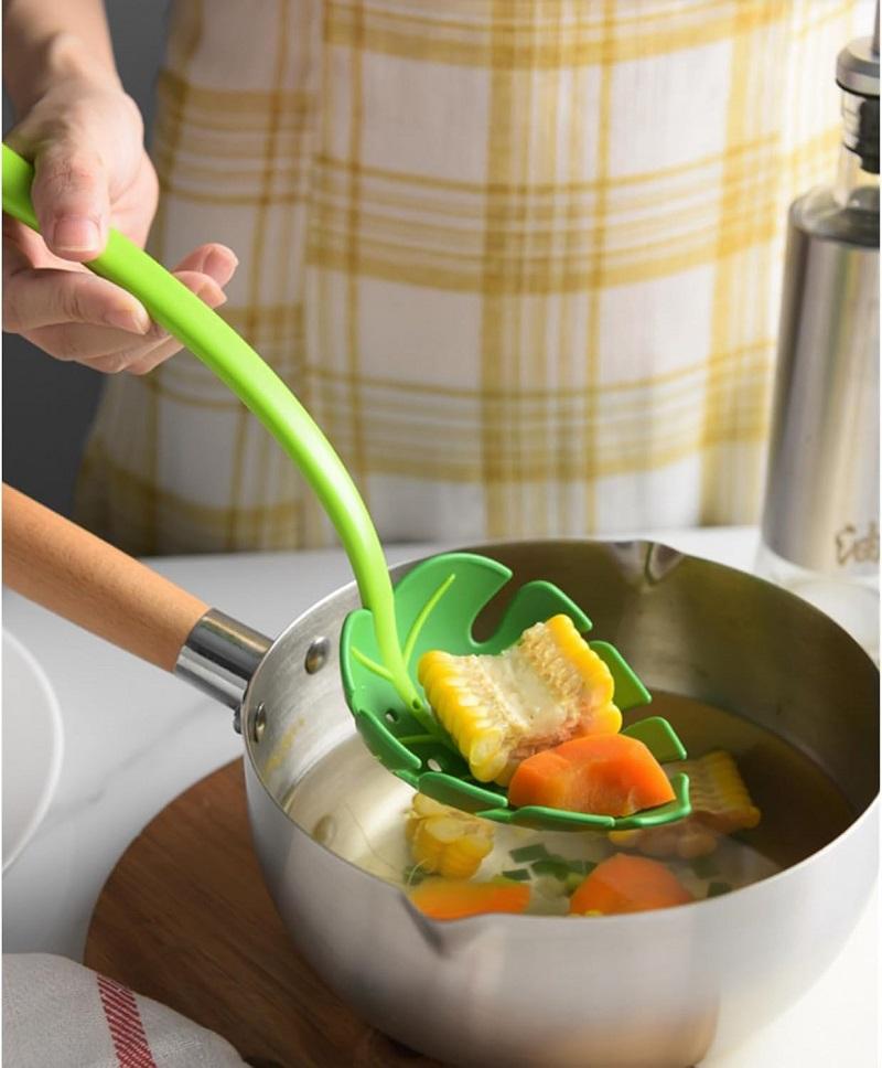 Green Leaf Spoon 2Pcs, Kitchen Noodle Spoon Filter for Spaghetti Dumpling