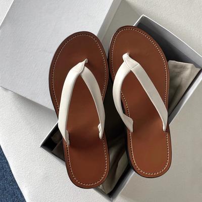 Кожаная уличная одежда модные шлепанцы на плоской подошве ретро мода женские крутые шлепки пляжные полушлепанцы