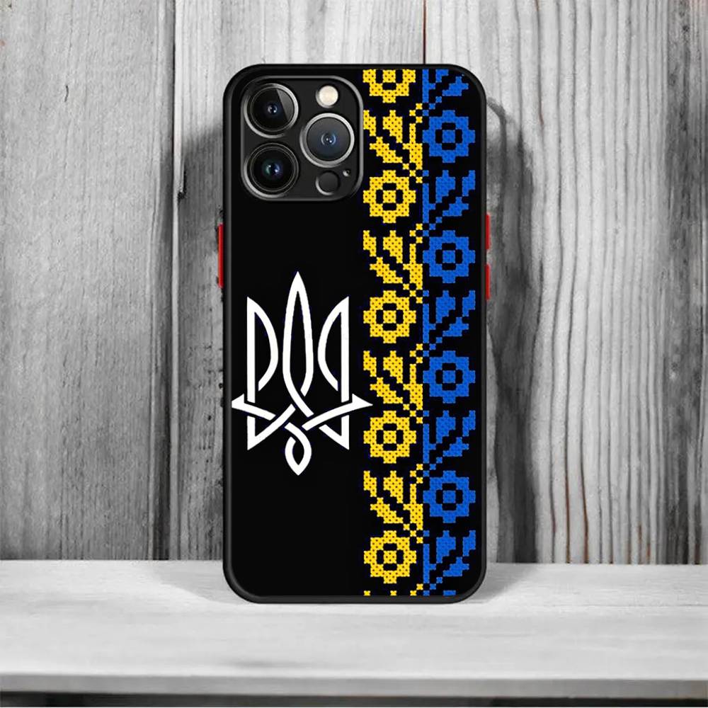 Флаг Украины Украинская Девушка Чехол для Телефона для iPhone 15 16 Pro Max 14 Plus 12 13 11 xs Pro Max 14 Pro Матовый Черный Край