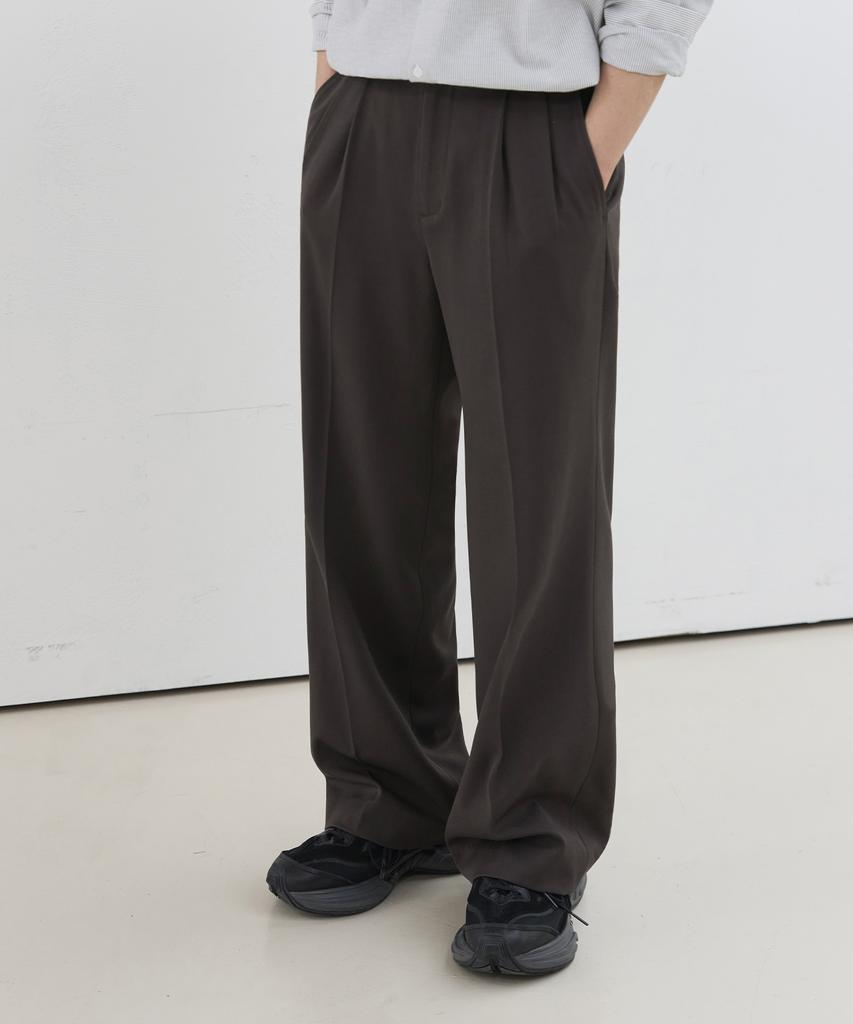 DRAW FIT Double-Pleat Elastic Waist Wide Slacks [Dark Brown]