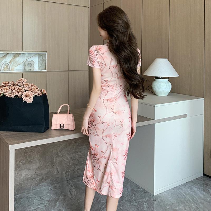 Женское китайское платье-ципао в молодежном стиле