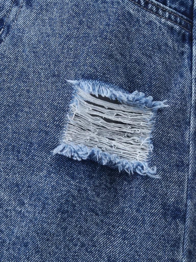 Single-piece girls' denim skirt, casual, classic, retro, stylish, distressed, frayed edges, snowflake wash, blue.