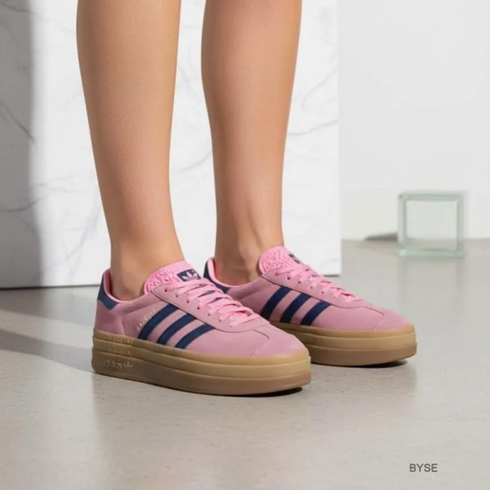 adidas Gazelle sneakers Bold Pink Glow Victory Blue 471686
