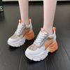 Модные женские кроссовки на толстой подошве из дышащей сетки, повседневная обувь на танкетке 9 см, туфли на платформе, женские спортивные туфли для папы 2024