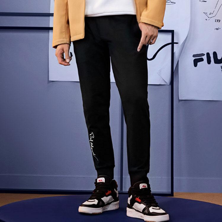 Fila Вышитые трикотажные спортивные брюки Jogger средней посадки, мужские низы, черные F11M118603FBK