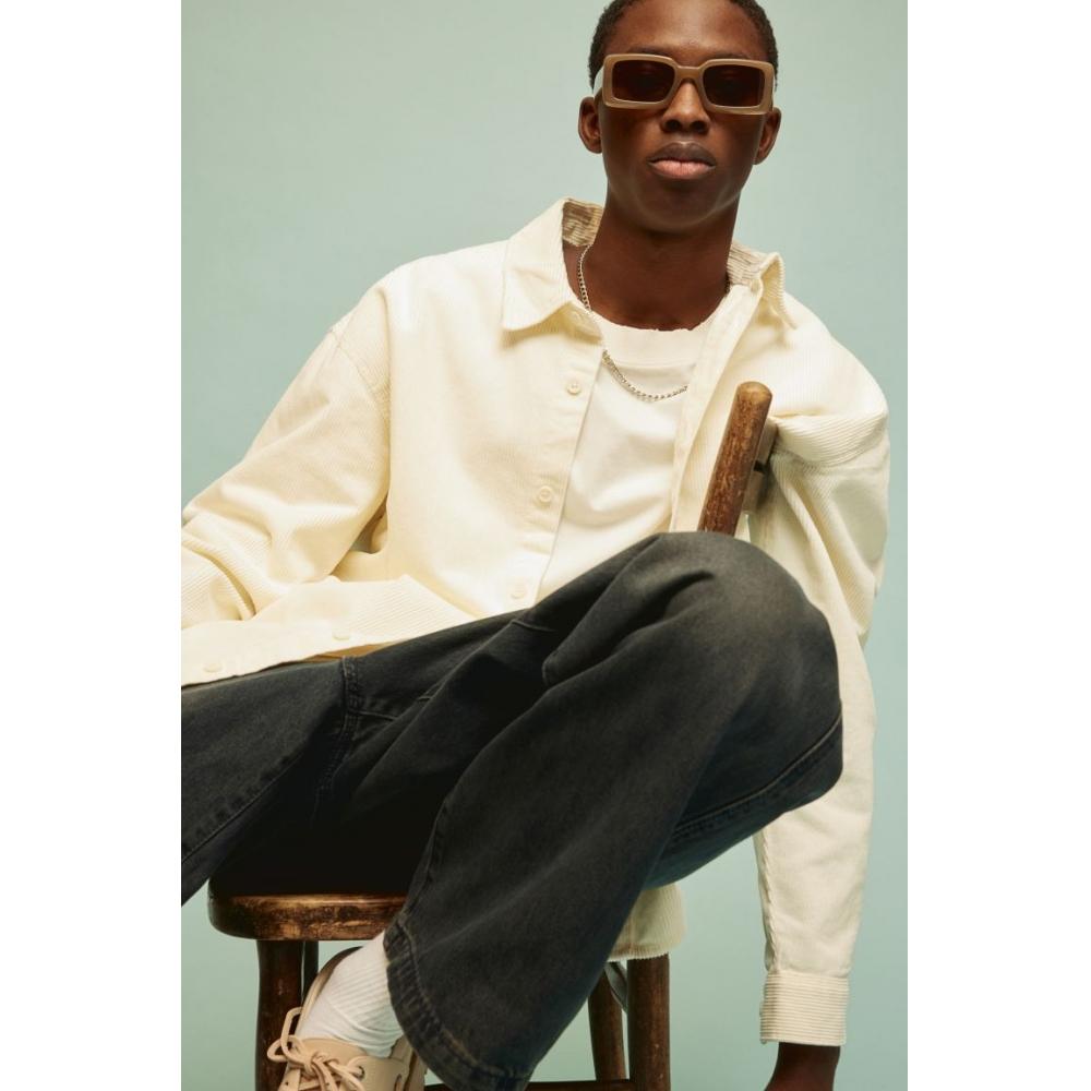 Рубашка HM Corduroy свободного кроя белая