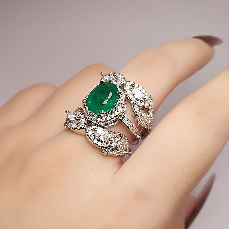 One Or Two Wearing Imitation Emerald Rings, Female Heavy Industry Luxury High-End Sense High Carbon Diamond Red Corundum Full Diamond Blue Stone Rings