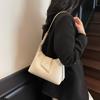 Fashion Trend Casual Solid Color Commuter Armpit Bag Women's 2025 Summer New Simple Texture and Versatile One-shoulder Crossbody Bag