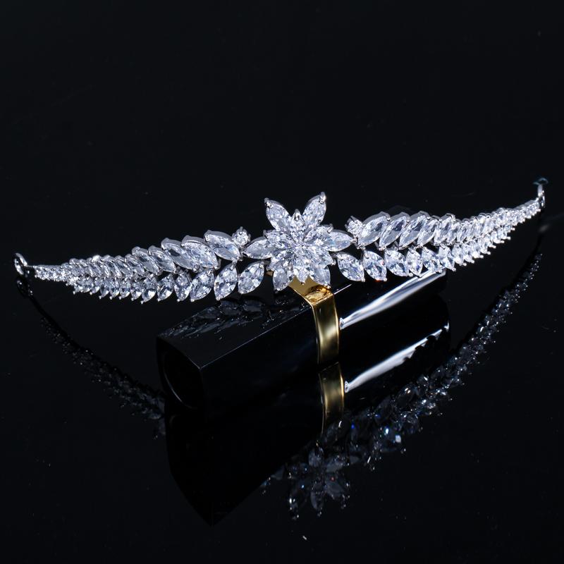 Роскошные блестящие свадебные короны в форме листьев кубического циркония CMM