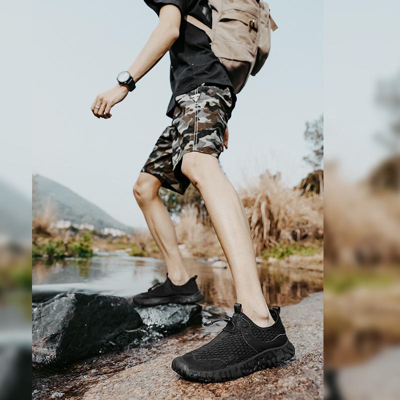 Летняя новая мужская мода универсальная модная обувь легкая нескользящая дышащая сетчатая обувь на плоской подошве с закрытым носком