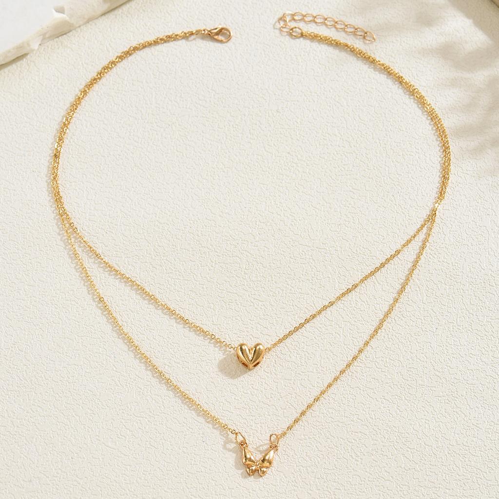 Metal butterfly love necklace, European and American simple niche high-end double-layer stacked collarbone chain accessories