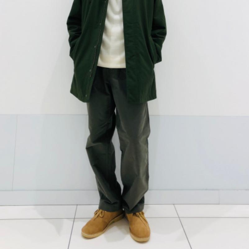 Uniqlo Однотонные повседневные брюки прямого кроя с высокой талией, унисекс, цвет Оливковый 450277-56