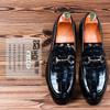 Мужские туфли с одной педалью, пряжка-лошадка, британский стиль, модные, дышащие, с каменным узором, деловые повседневные, маленькие кожаные туфли, лоферы, трендовые мужские