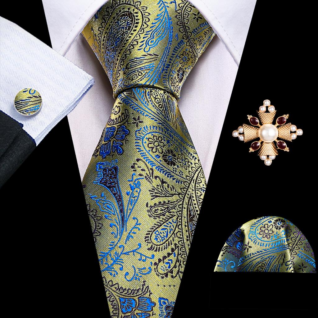 Комплект для мужчин: галстук, брошь и карманный платок