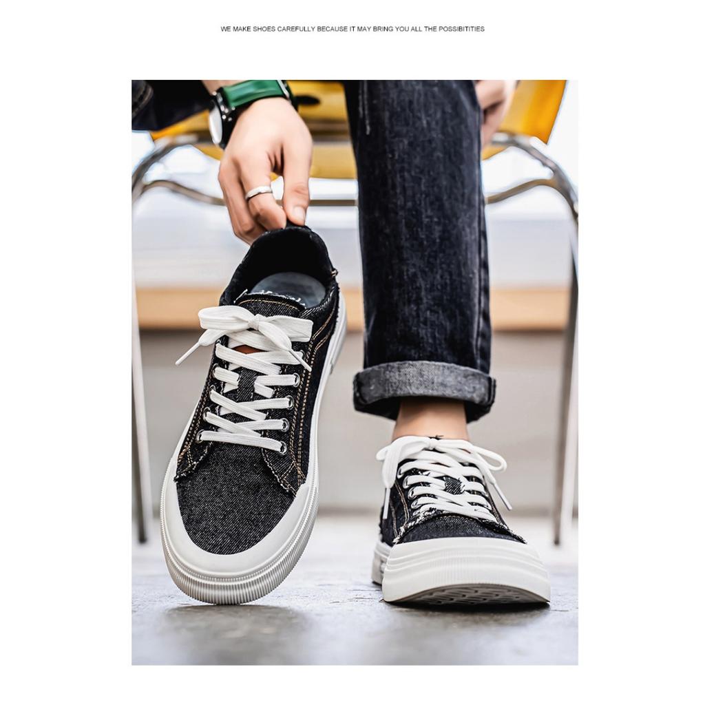 Men's Shoes Lightweight Breathable Canvas Shoes Boys Soft Bottom Casual Board Shoes Low-top Flat Bottom Trend