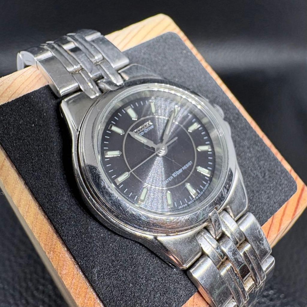 Б/У CITIZEN Eco Drive 10 ATM Водонепроницаемые Рабочие Черные Часы Женские
