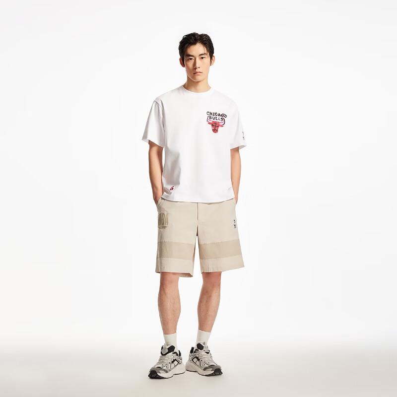 JACK&JONES Men's NBA Chicago Bulls Cotton Graphic T-Shirt